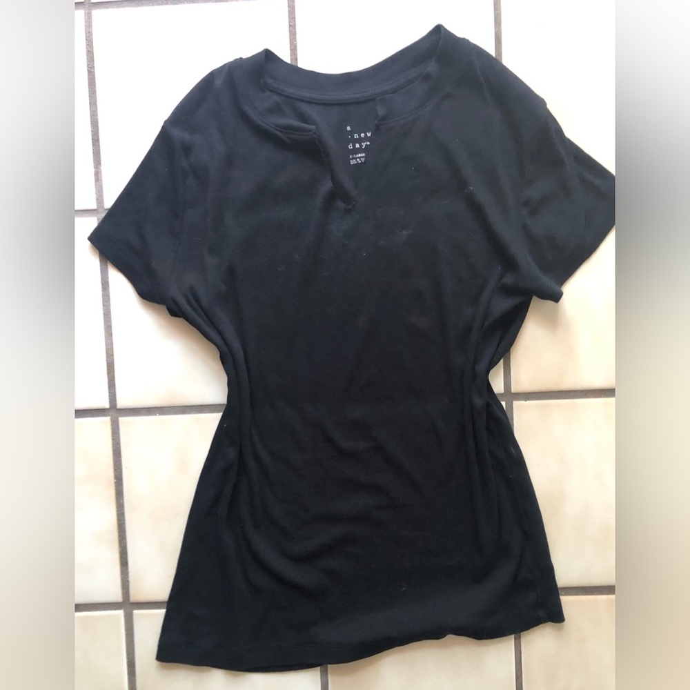 Gray and Black Workout Outfit Set - Picture 10 of 12